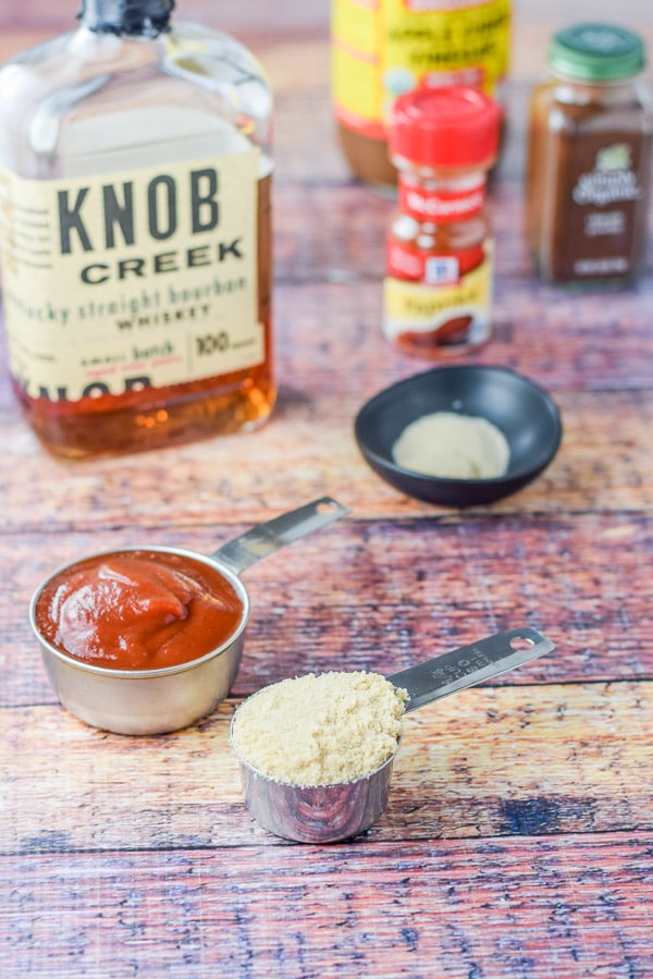 The ingredients for the sauce for the meatballs