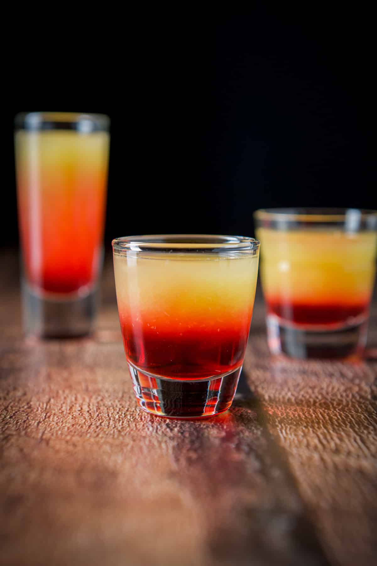 The small smooth glass in front with the layers apparent