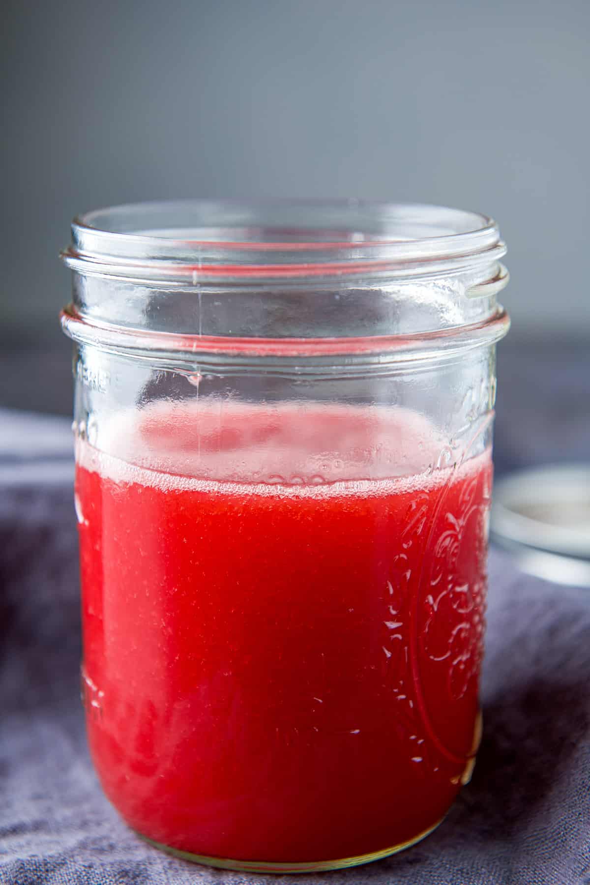 Vertical view of the raspberry syrup